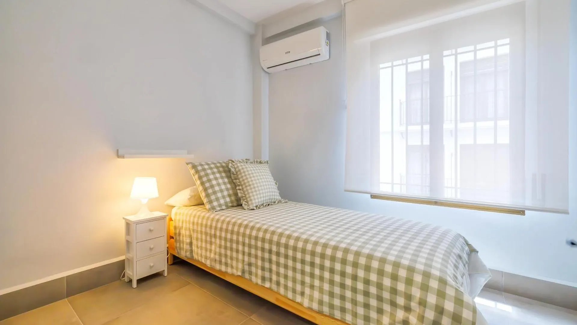 La Flor Del Cerezo & Center Apartment Cordoba 0*,