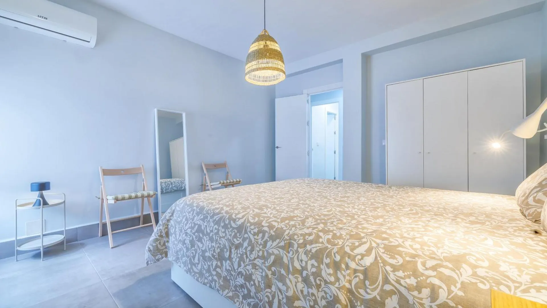 Apartamento La Flor Del Cerezo & Center Córdoba